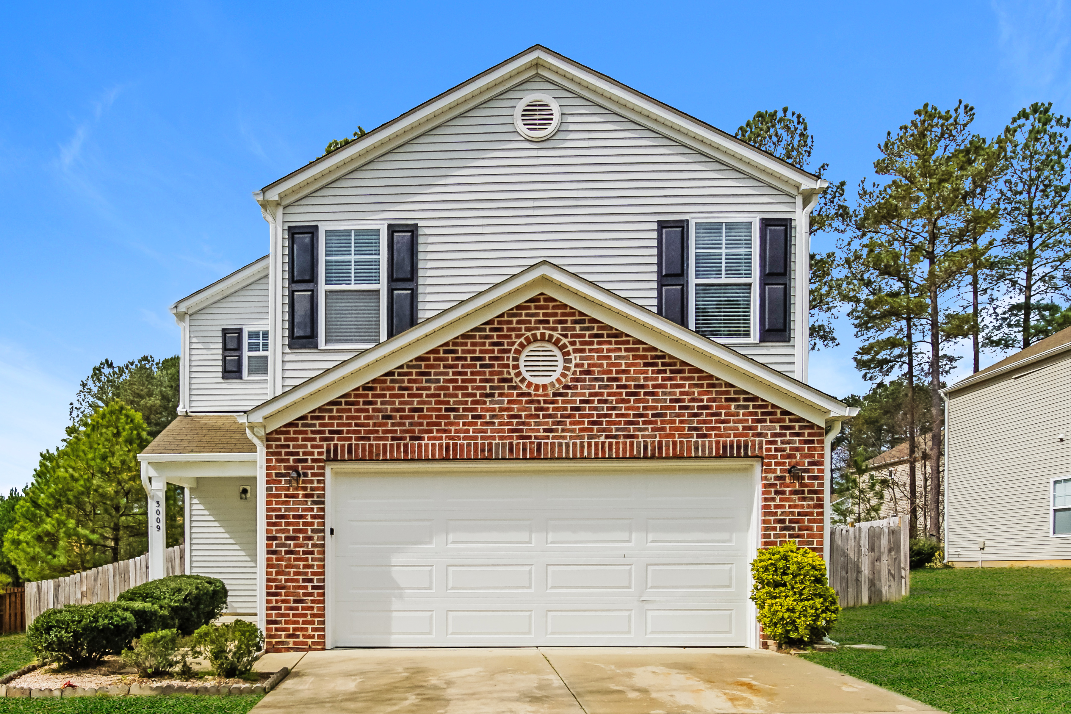 3009 VAN DORN RD KNIGHTDALE, NC 27545